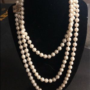 HTF FRENCH DESIGNER EDWARD ACHOUR PARIS DOUBLE KNOTTED LONG PEARL NECKLACE